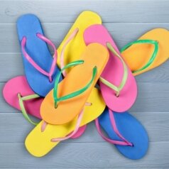 flipflops summer colors